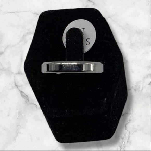 Women’s Stainless Steel Polished Band Ring Sliver Tone Size 10 - Picture 8 of 8